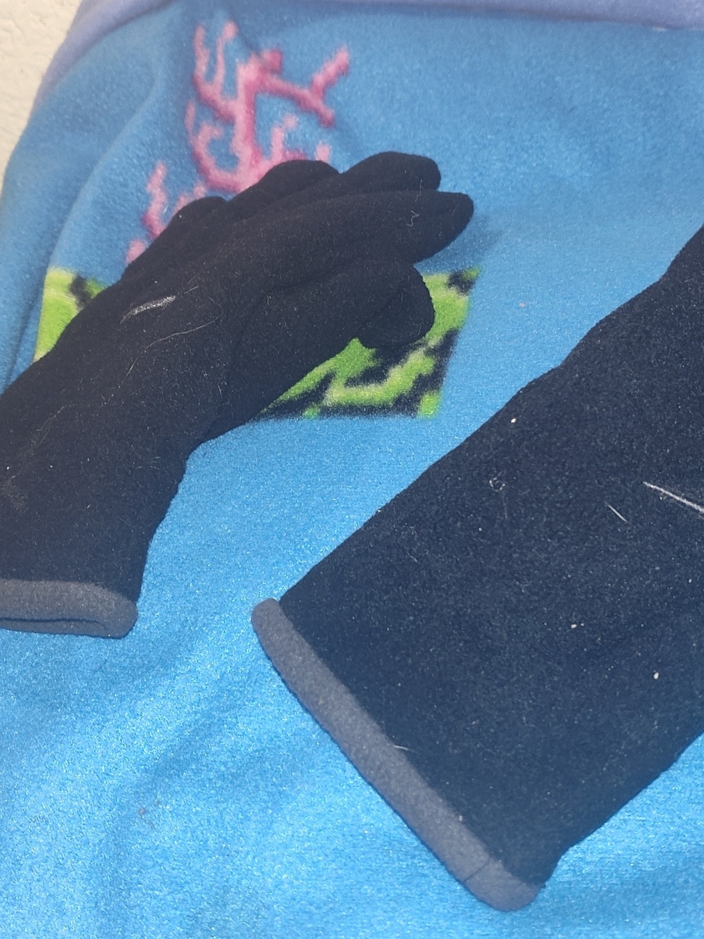 Nike Black Fleece Gloves with Gray Trim